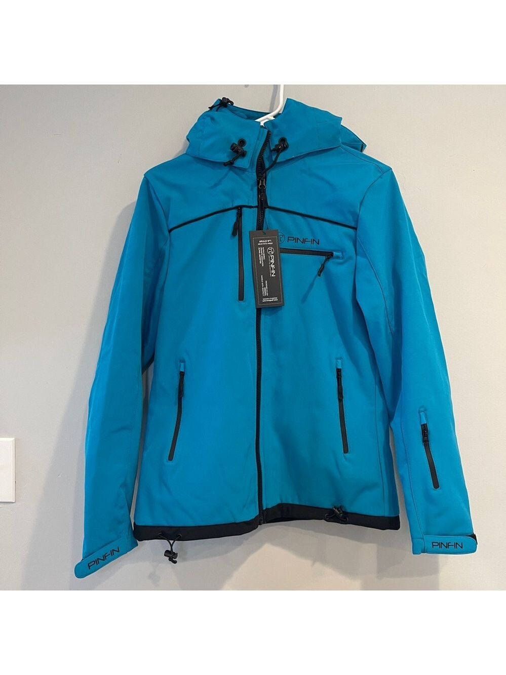 NWT PinFin Blue Windbreaker High Tech Jacket Women’s Size L